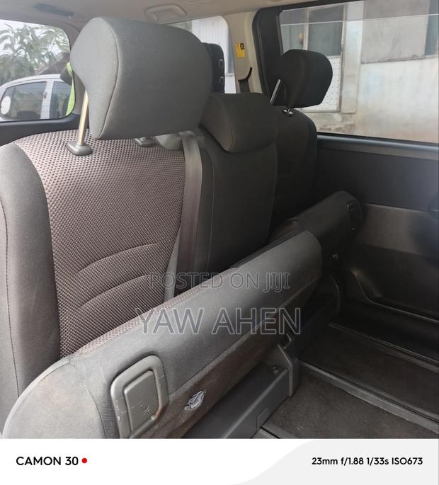 Toyota Voxy 2013 Black