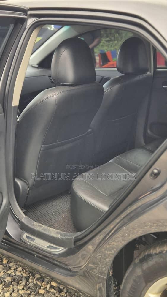 Toyota Corolla 2012 Gray