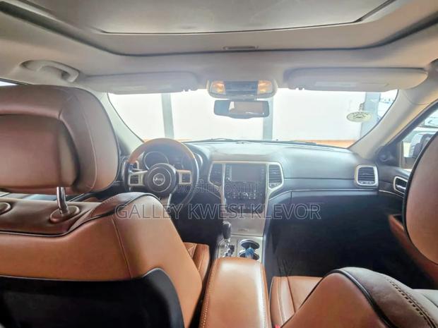 Jeep Cherokee 2012 Gray