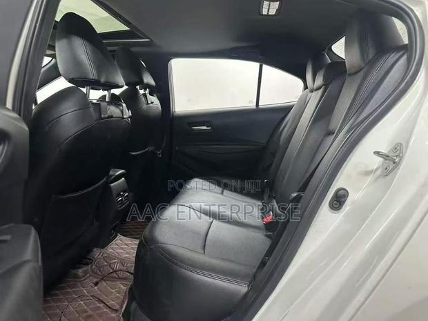 Toyota Corolla 2017 White