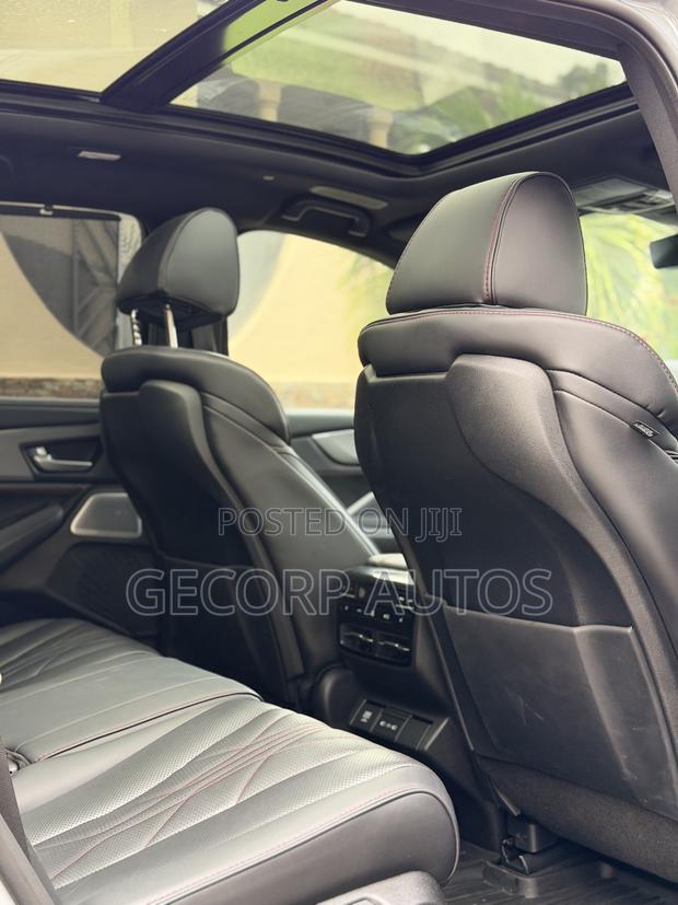 Acura MDX SH-AWD w/A-Spec Package 2025 Ivory