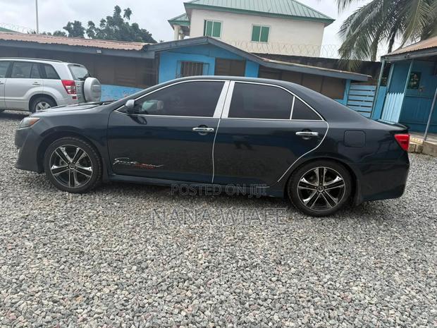 Toyota Camry 2014 Black