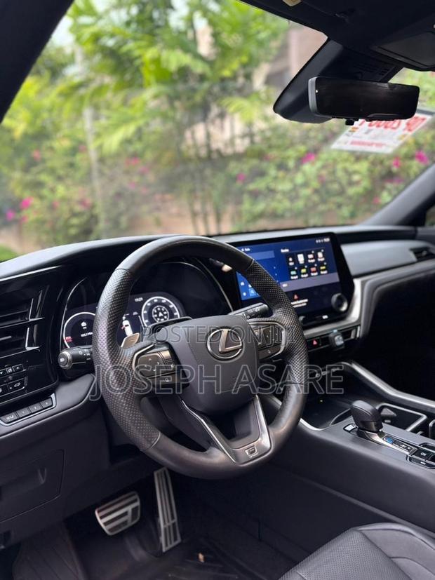 Lexus TX TX 500h AWD 2024 Black