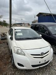 Toyota Belta 2010 White for sale