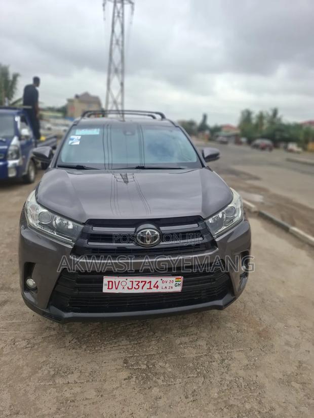 Toyota Highlander 2018 Gray