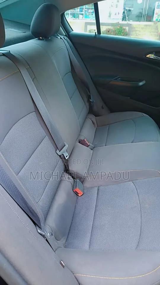 Chevrolet Cruze LS 2019 Black