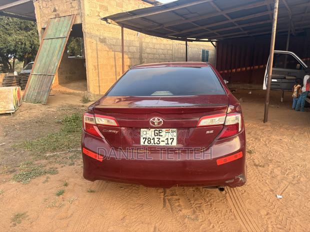 Toyota Camry SE 4dr Sedan (2.5L 4cyl 6A) 2017 Brown