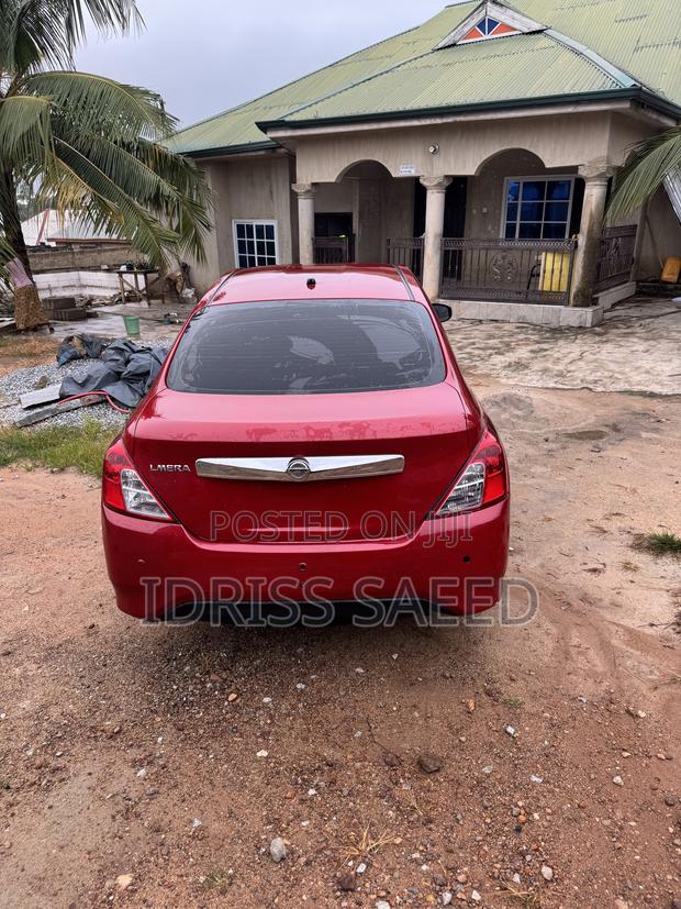 Nissan Almera 2016 Red