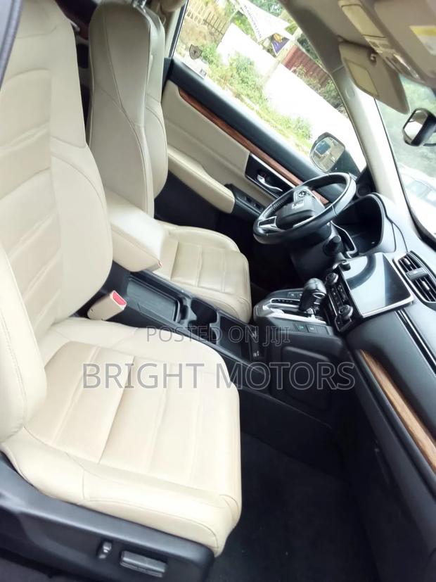 Honda CR-V 2021 White