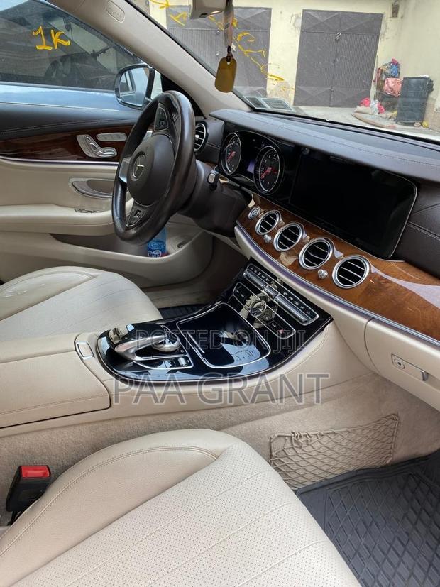 Mercedes-Benz E300 4Matic AWD Sedan (2.0L 4cyl 9A) 2017 White