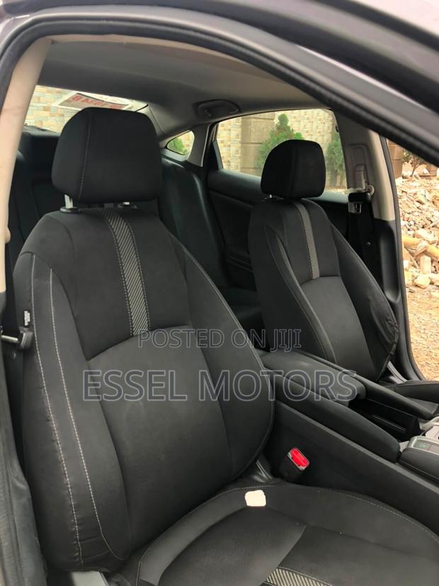 Honda Civic EX-T 4dr Sedan (1.5L 4cyl) 2017 Gray
