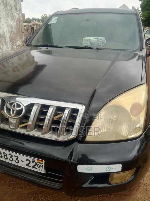Toyota Land Cruiser Prado 2012 Black