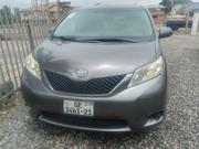 Toyota Sienna 2011 Gray for sale