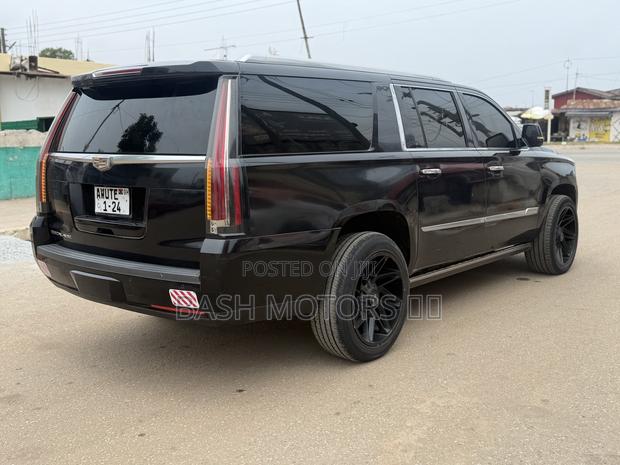 Cadillac Escalade 2016 Black