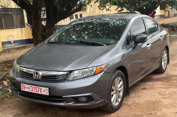 Honda Civic 2012 Gray