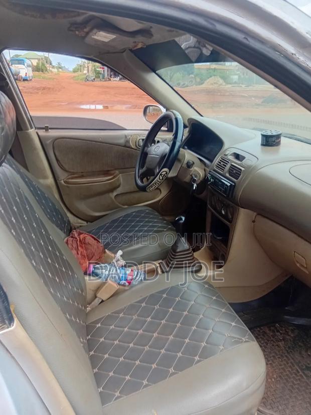 Toyota Corolla 2002 Silver