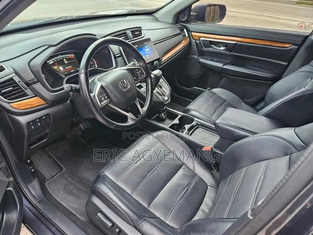 Honda CR-V Touring AWD 2018 Gray