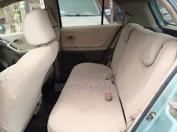 Toyota Vitz 2010 Gray