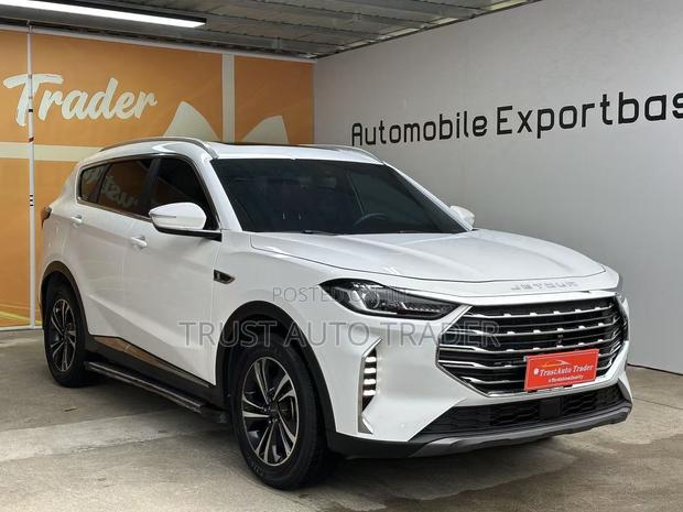 Jetour X70 Plus 1.5 7-Seater FWD 2022 White