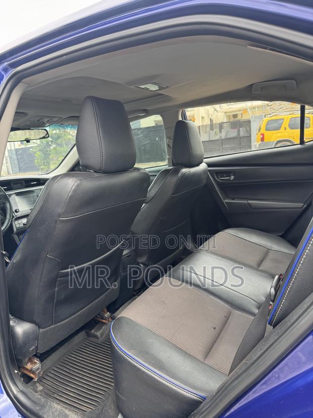Toyota Corolla 2017 Blue