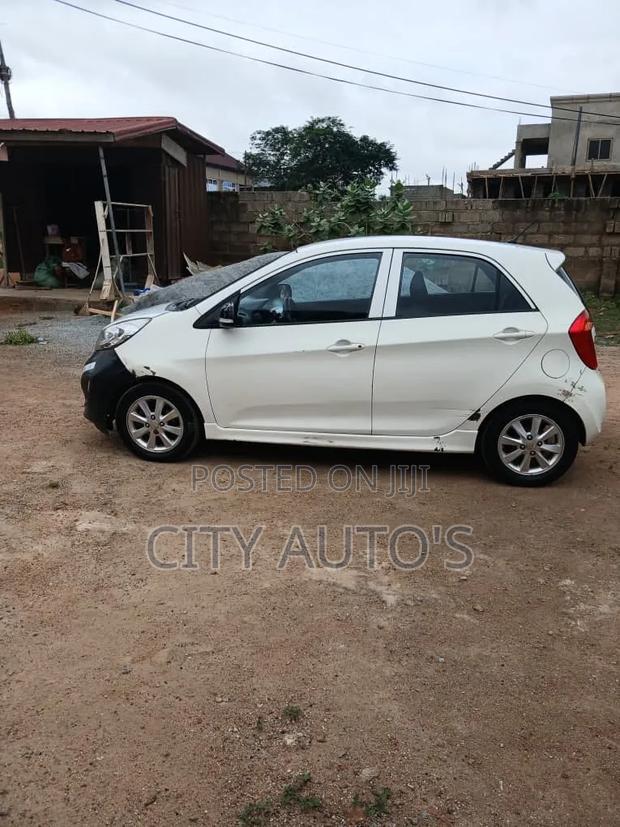 Kia Morning 2010 White