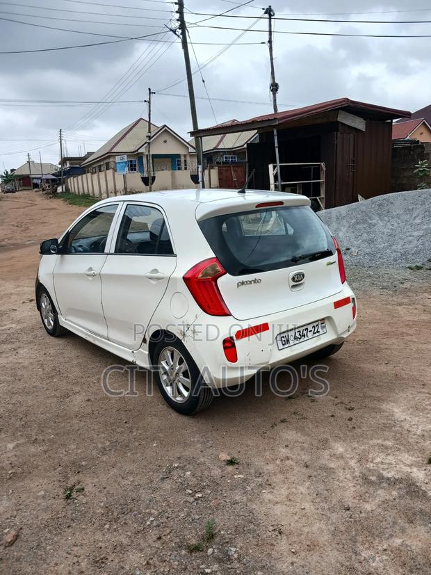 Kia Morning 2010 White