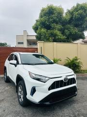 Toyota RAV4 XLE AWD 2024 White for sale