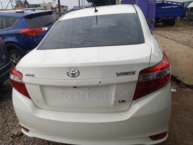 Toyota Yaris 2016 White