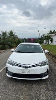 Toyota Corolla Altis 2017 White for sale