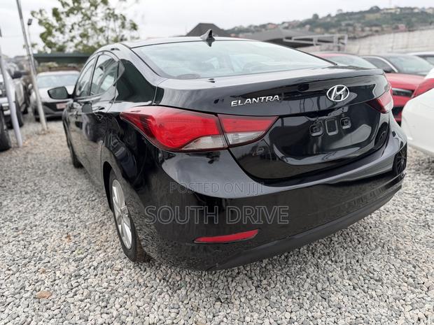 Hyundai Elantra 2014 Black