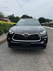 Toyota Highlander 2022 Black for sale