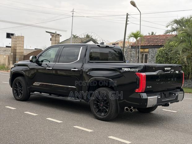 Toyota Tundra 1794 Edition CrewMax 5.5' Bed 2023 Black