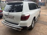 Toyota Highlander Plus 2.7L 2WD 2013 Silver for sale