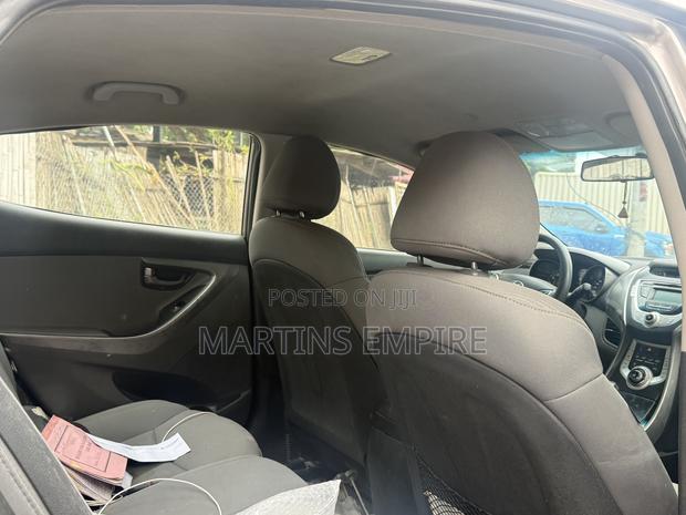 Hyundai Elantra GLS Automatic 2012 Gold