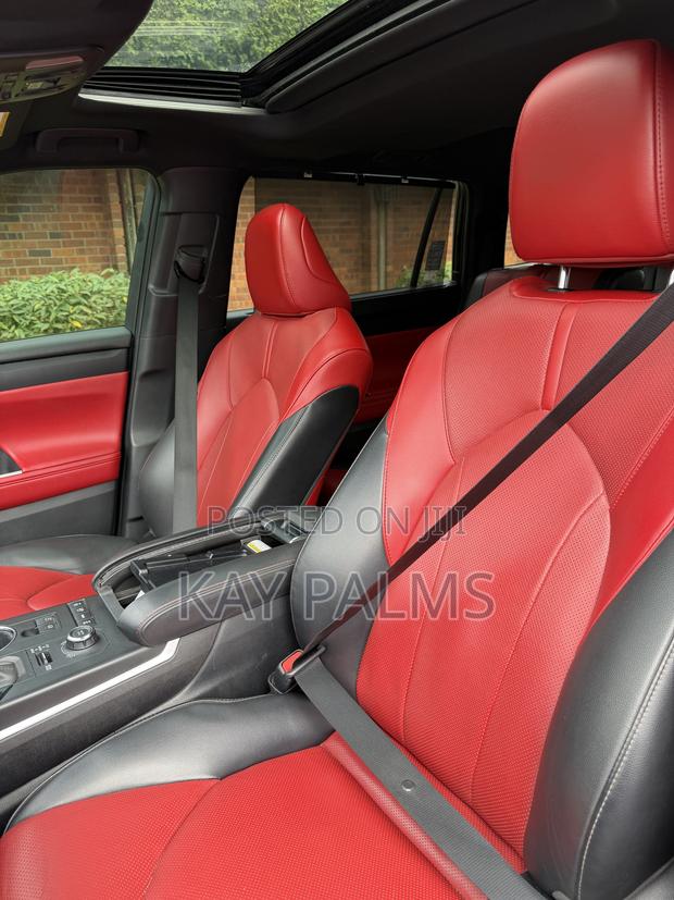 Toyota Highlander XSE 2022 Black