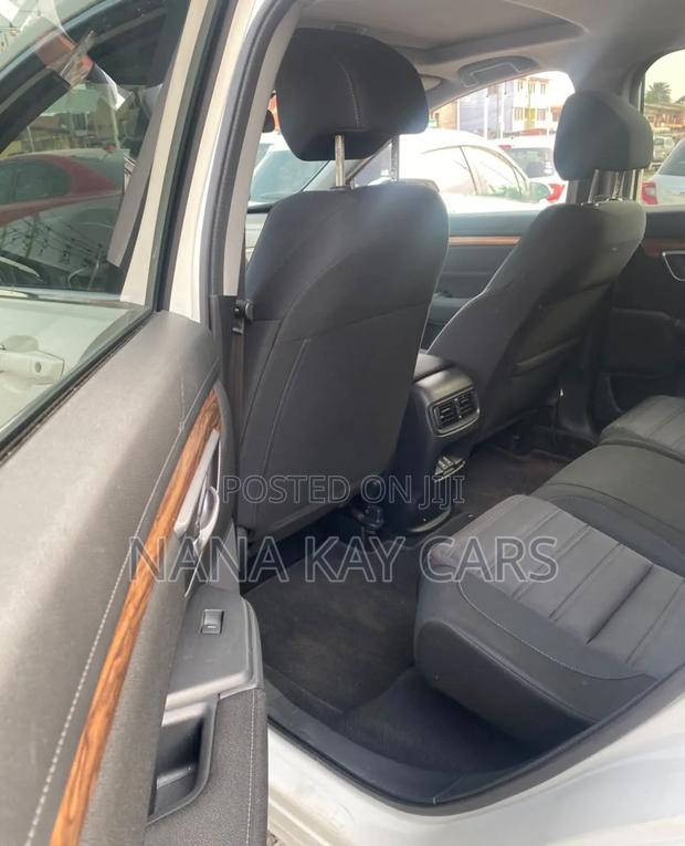 Honda CR-V 2018 White