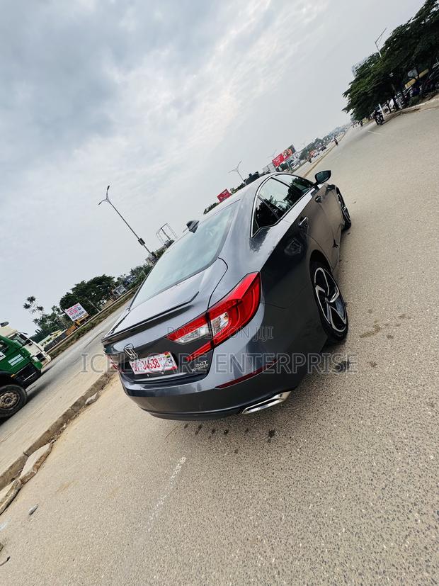 Honda Accord Sport 2.0T 2018 Gray