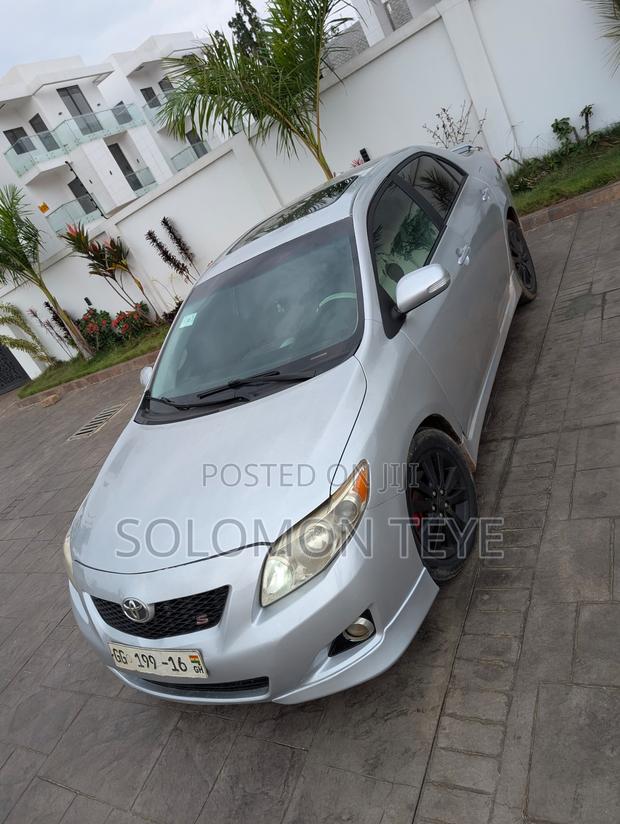 Toyota Corolla S 4dr Sedan (1.8L 4cyl 4A) 2010 Gray