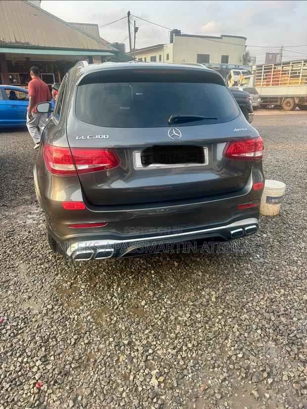 Mercedes-Benz GLC-Class 2017 Black