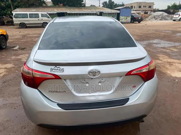 Toyota Corolla 2014 Silver