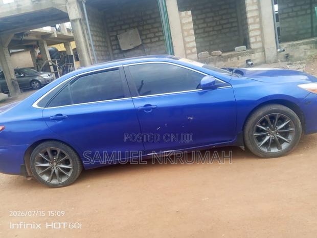 Toyota Camry 2015 Blue