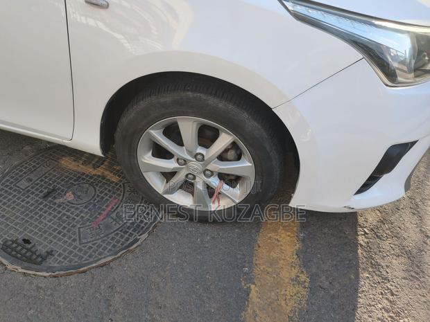 Toyota Yaris 2016 White