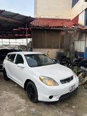 Toyota Matrix 2006 White for sale