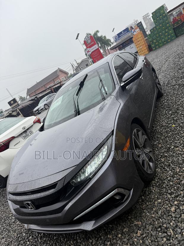 Honda Civic Touring Sedan 2019 Gray
