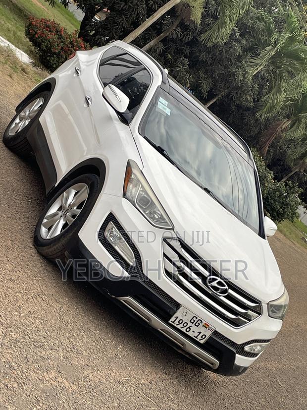 Hyundai Santa Fe 2015 White