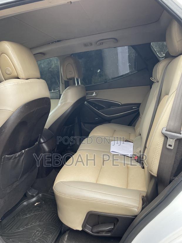 Hyundai Santa Fe 2015 White