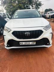 Toyota Highlander 2021 White for sale