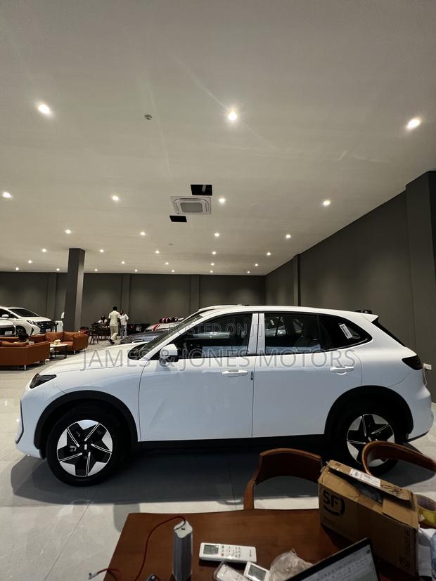 New Geely Galaxy E5 BEV 60 kWh FWD 2025 White