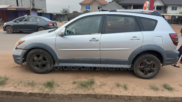 Pontiac Vibe 1.8L 2009 Silver