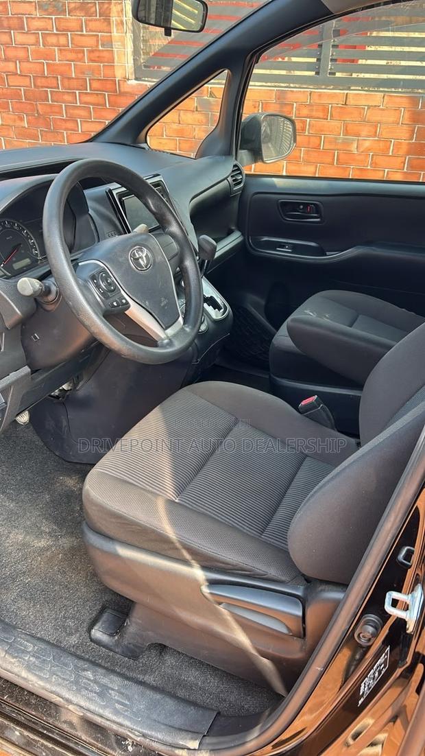 Toyota Voxy 2015 Black